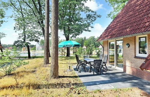 't Loo House | Luxury 6-person bungalow in the holiday park Landal Landgoed 't Loo