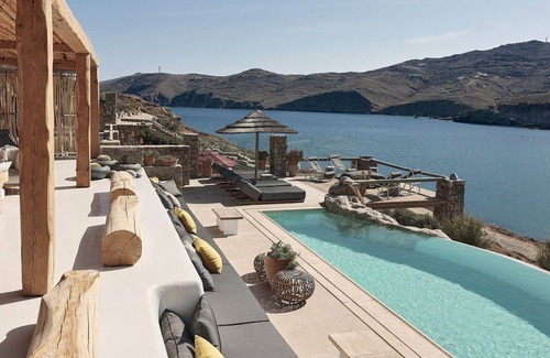 Ftelia Villa | Luxury 7BDR Villa ✓private pool✓direct beach access✓outdoor gym✓ideal for groups
