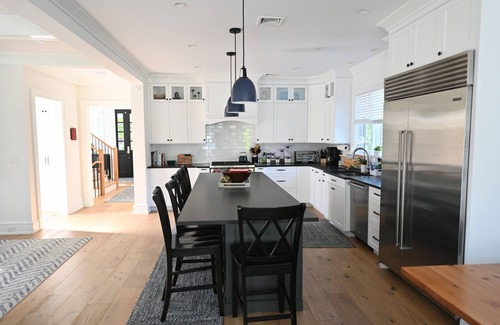 Spring Lake House | Luxury 7BR Beach House, Family Trips, Retreats, 3 Blocks to Ocean Spring Lake NJ