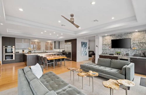 Paradise Valley House | Luxury 7BR Dream Villa Top of Camelback Best Views