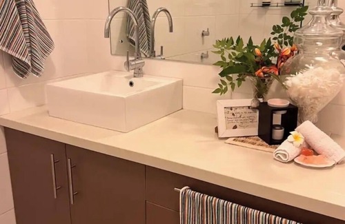 Way Way Apartment | Luxury accommodation in beautiful Scott's Head. Best of beach and bush views.
