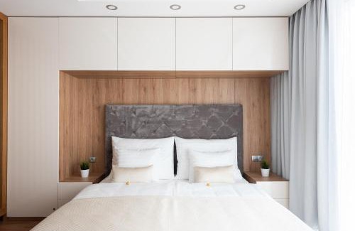 Karlin Apartment | Luxury & air-conditioned Osko Apartment near the city center