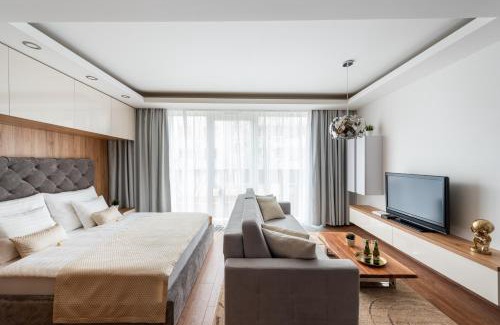 Karlin Apartment | Luxury & air-conditioned Osko Apartment near the city center