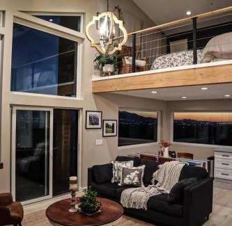 Holladay House | Luxury Alpine Treehouse