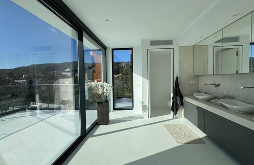 Costa d'en Blanes Villa | Luxury and modern 4 bedroom villa in Costa den Blanes/Portals Nous
