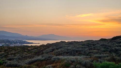 Castillo de Sabinillas Apartment | Luxury apartment Sea Mountain view and Golf