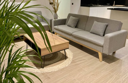 Talamanca Apartment | LUXURY APARTMENT MARINA BOTAFOCH