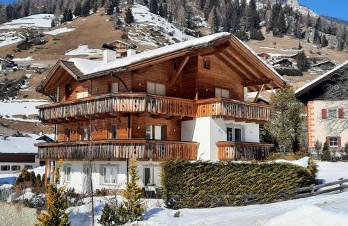 Selva di Val Gardena Apartment | Luxury Apartment Daema
