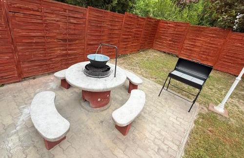 Balatonkenese Apartment | Luxury apartman