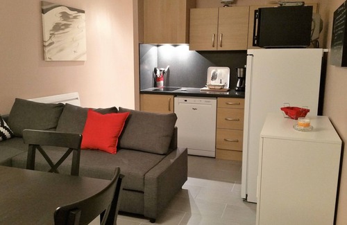 Cauterets Apartment | Luxury apartment 55 m2, full center, linen provided