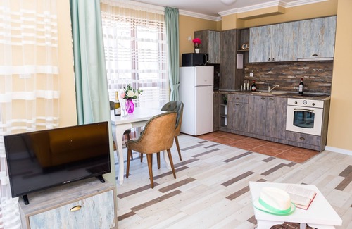 Burgas Apartment | Luxury Apartment by the Sea Garden in quiet place and new building!