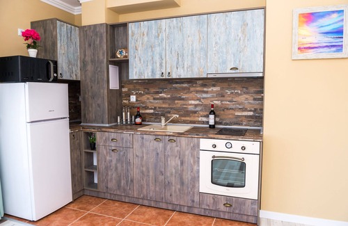 Burgas Apartment | Luxury Apartment by the Sea Garden in quiet place and new building!