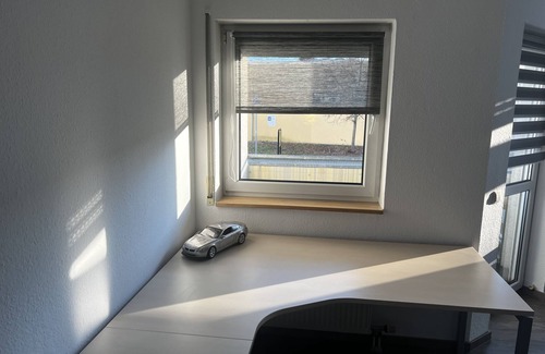 Dessau-Rosslau Apartment | Luxury apartment with work area for up to 4 people
