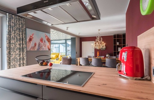 Krakow am See Apartment | Luxury apartment 122 m² directly on the water with boat - Luxus FeWO direkt am See mit