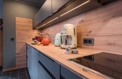 Krakow am See Apartment | Luxury apartment on the water with garden, boat and bathing area 112m² - Luxus FeWO direkt
