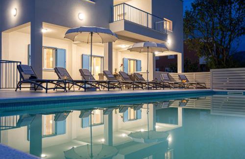Kastel Stari Apartment | Luxury Apartment Diana