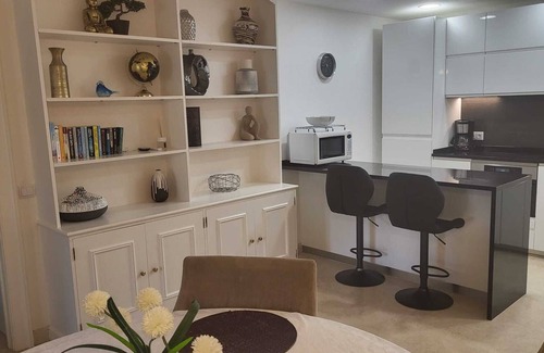 Cascais Apartment | Luxury apartment in Cascais, walking distance to Town Centre, Marina & Beach