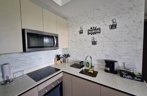 San Jose Apartment | Luxury apartment in San Jose with A/C and Free Parking