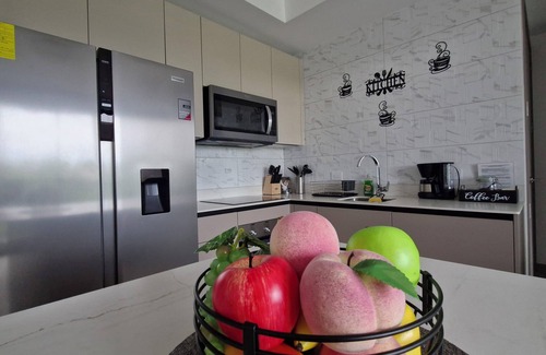 San Jose Apartment | Luxury apartment in San Jose with A/C and Free Parking