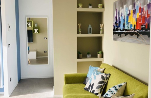 Milan Apartment | Luxury apartment, just minutes from Rogoredo FS and Linate Airport!