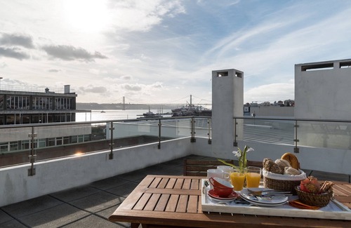 Sao Paulo Apartment | Luxury apartment, Lisbon center, 10 minutes from the Chiado area