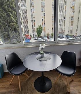 Znjan Apartment | Luxury Apartment Lullu Residence