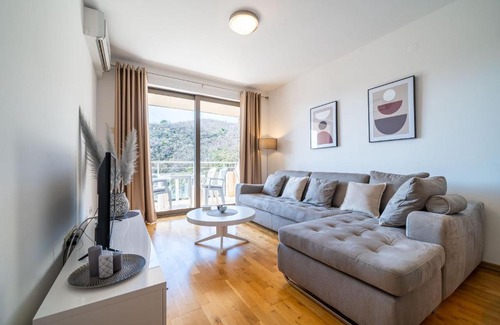 Przno Apartment | Luxury apartment near beach