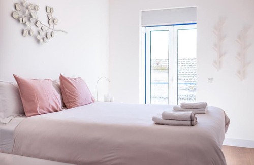 Misericordia Apartment | Luxury Apartment near Cais do Sodré