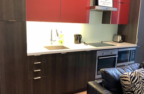 Humber Bay Shores House | Luxury apartment on Front Street West II