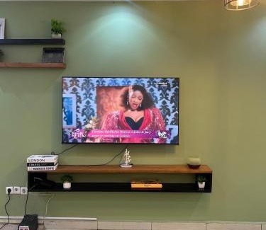 Tignere Apartment | Luxury apartment with garden Douala