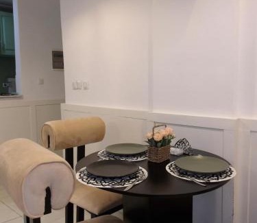 Tignere Apartment | Luxury apartment with garden Douala