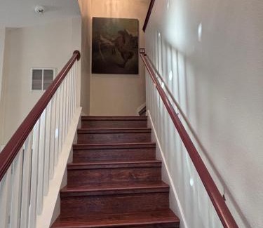 Southeast Orlando House | Luxury Apartment with Lake view