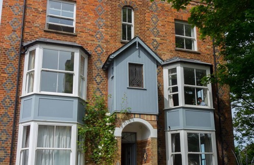 Oxford City Centre Apartment | Luxury Apartment with river views in the city centre