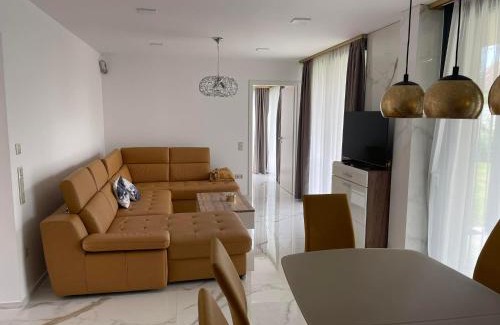Balatonalmadi Apartment | Luxury Apartments in Balatonalmádi, Almádi Lux Apartman III - Pure Gold