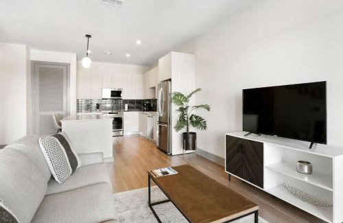 Home Park Apartment | Luxury Apt in West Midtown