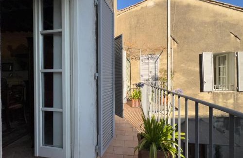 Old Town Apartment | Luxury Apt Priori 46 in City Centre - ItalyWeGo