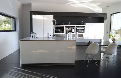 Cahors Villa | LUXURY ARCHITECT VILLA quiet with large swimming pool SOUTH