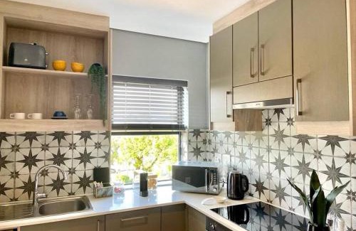 Stellenbosch Central Apartment | Luxury at The Den