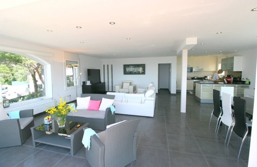 El Mas Fumats Villa | Luxury at Villa Rosas, Pool, Magical sea and mountain view