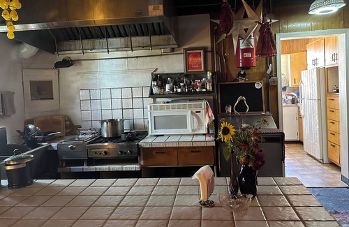 Warrensburg Apartment | Luxury awaits you in this cozy place near WAFB. Within walking distance to UCM