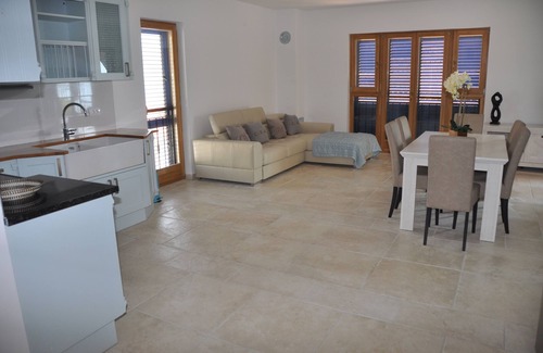 Seoca House | Luxury Azure 2 Bed Apartment with Amazing Views and Infinity Pool