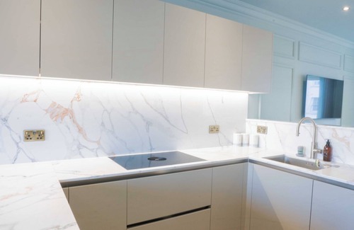 Ballycastle House | Luxury Ballycastle townhouse close to the seafront and beach.