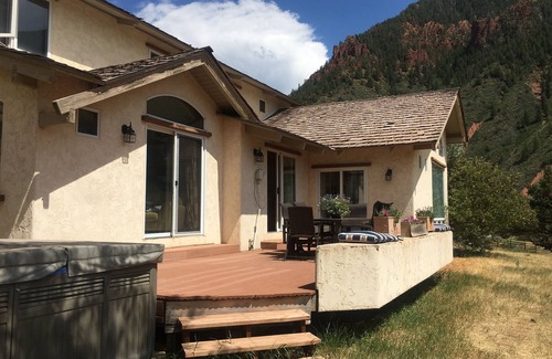 Basalt House | Luxury Basalt Home close to Aspen on Frying Pan River