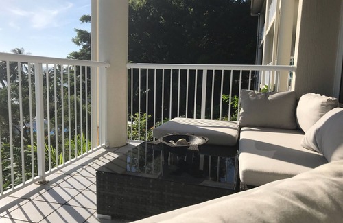 Trinity Beach Apartment | Luxury Beach Front Accommodation