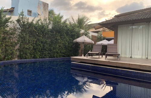 Parafuso House | Luxury Beach House Closed condominium near the Sea