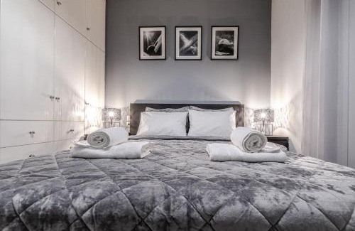 Nees Pagases House | Luxury Beach House