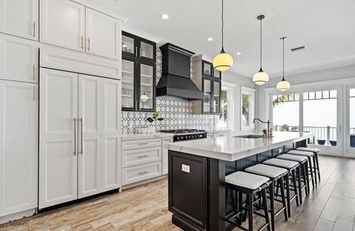 Bradenton Beach House | Luxury Beachfront Home with Pool, Golf Cart and Bikes Included!
