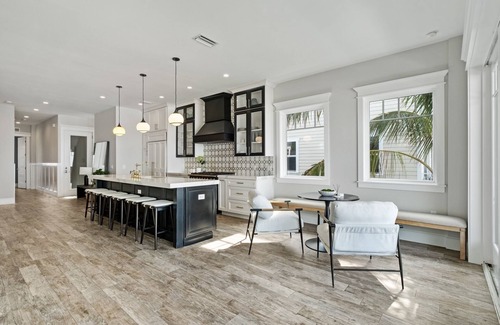 Bradenton Beach House | Luxury Beachfront Home with Pool, Golf Cart and Bikes Included!