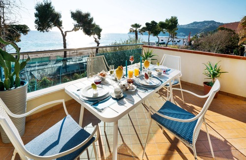 Mazzeo Apartment | Luxury Beachfront Apartment in Taormina w. Pool and Parking (2BR/2Bath)