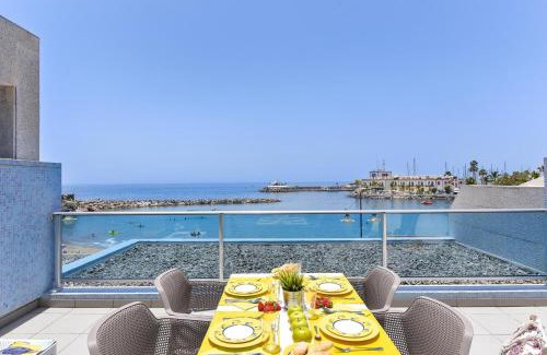 Playa de Mogan Apartment | Luxury BeachFront Mogan